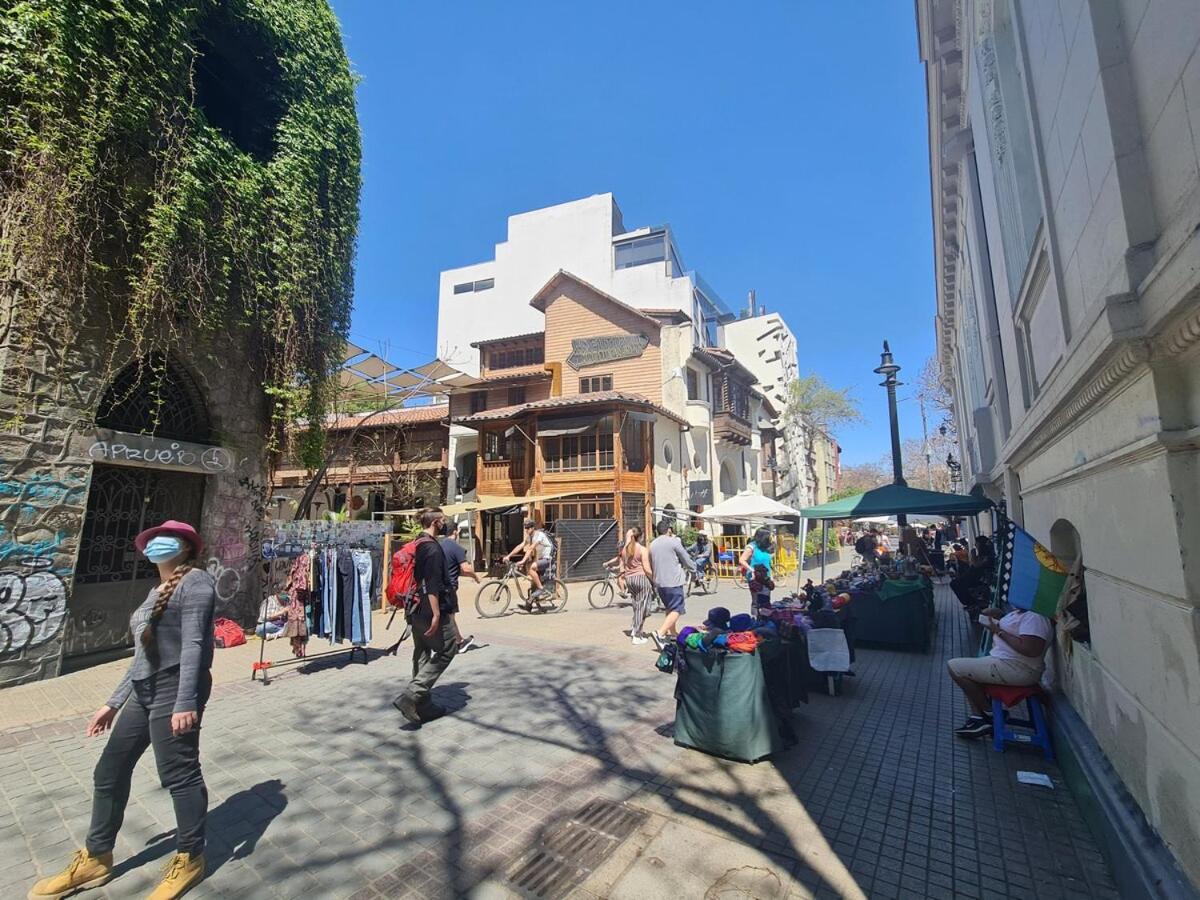 Oceana Suites Lastarria, En Cerro Santa Lucia Santiago Exterior foto