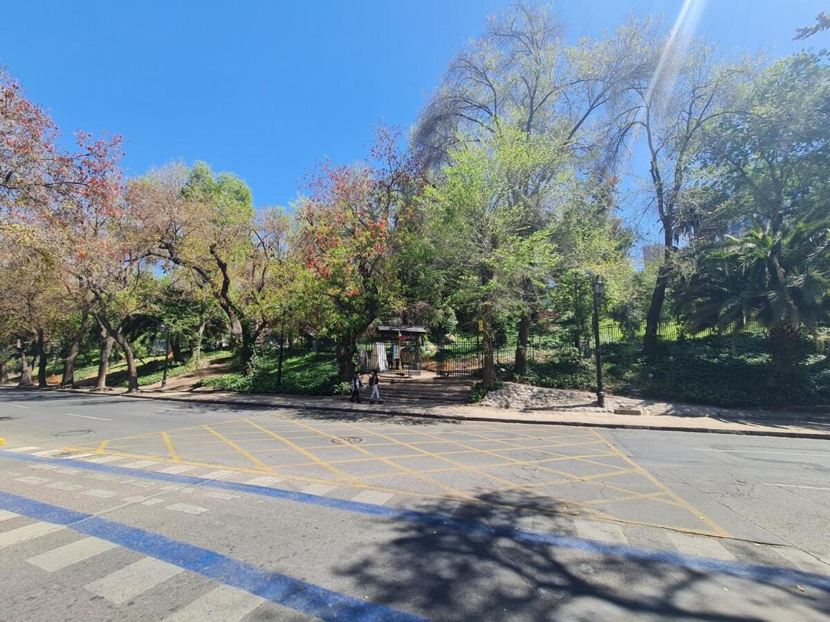 Oceana Suites Lastarria, En Cerro Santa Lucia Santiago Exterior foto